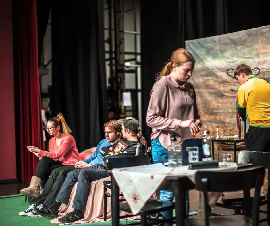Scène et Coulisses conseil artistique pour compagnie amateur